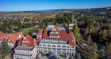GERARD Heritage İspanyol kırmızı Heritage Spanish red, Poland, Zakopane hospital