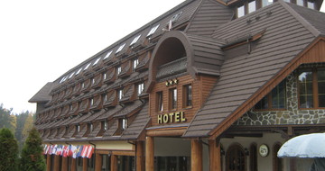 GERARD Corona kestane Hotel Szymbark