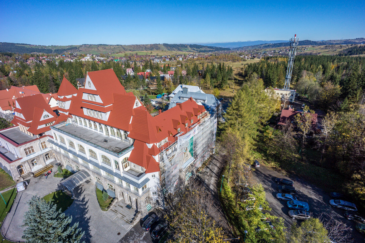 GERARD Heritage İspanyol kırmızı Heritage Spanish red, Poland, Zakopane hospital