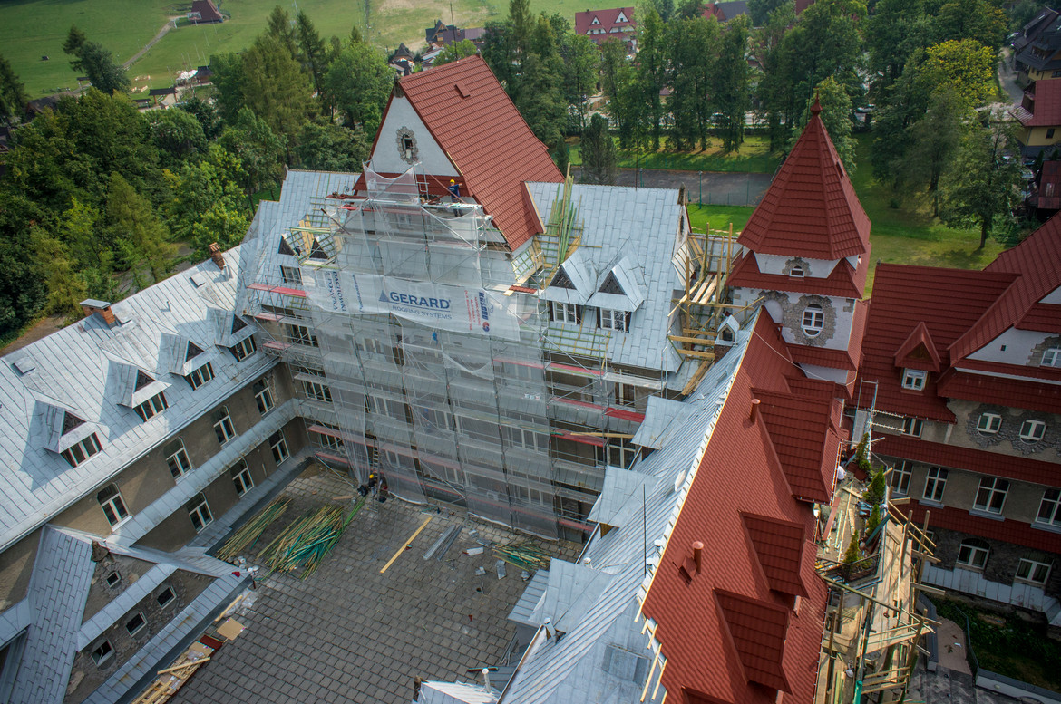 GERARD Heritage İspanyol kırmızı Heritage Spanish red, Poland, Zakopane hospital